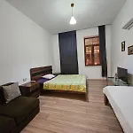 Feine Mitten Im Zentrum Kuşadası