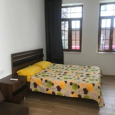 Feine Mitten Im Zentrum Kusadasi