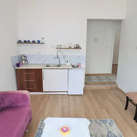 Feine Mitten Im Zentrum Apartment