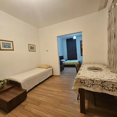 Apartment Feine Mitten Im Zentrum *